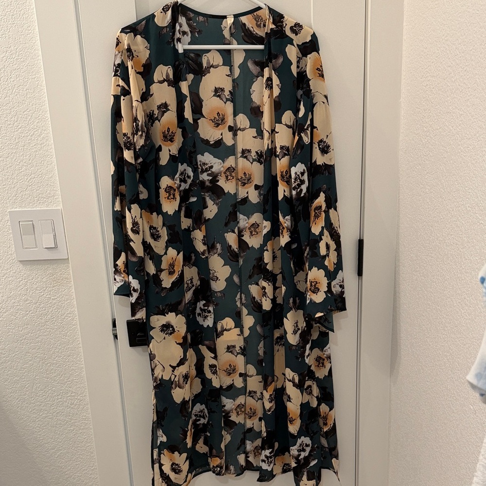 Pinkblush Teal Floral Kimono with Cream Accents
